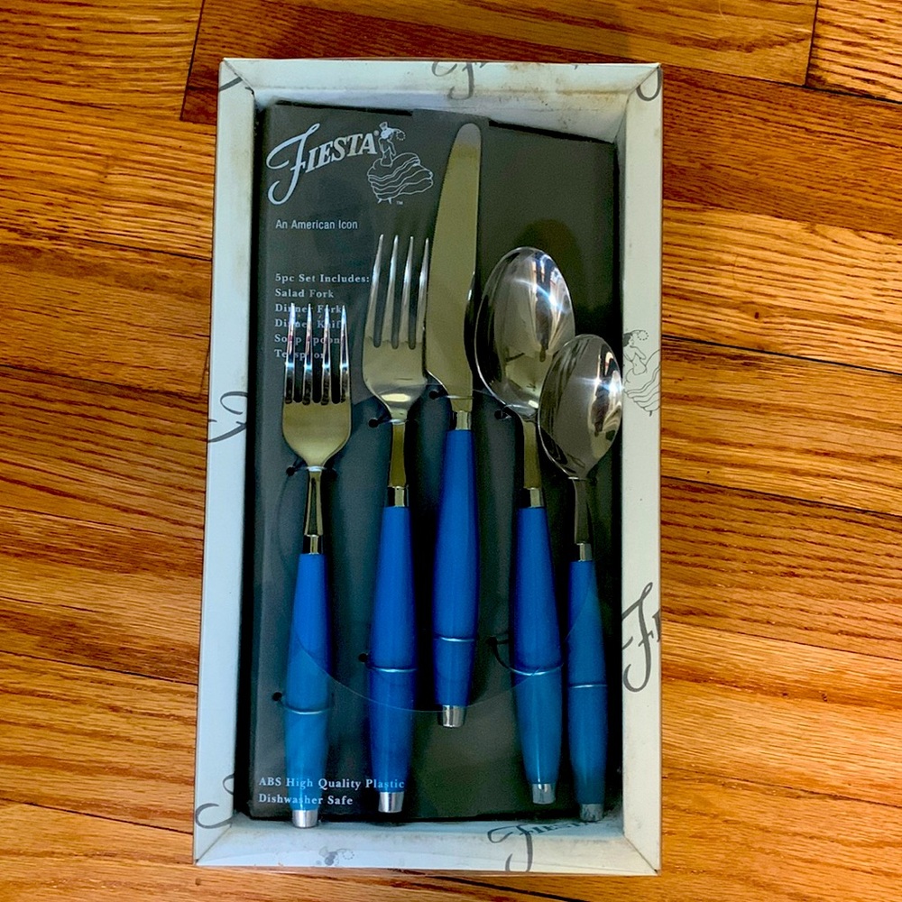 Peacock Blue 5 pc Setting Fiestaware Stainless Steel Flatware HOMER LAUGHLIN